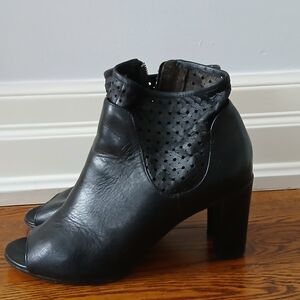 Black Peep-Toe Ankle Karen Millen Real Leather Shoes.